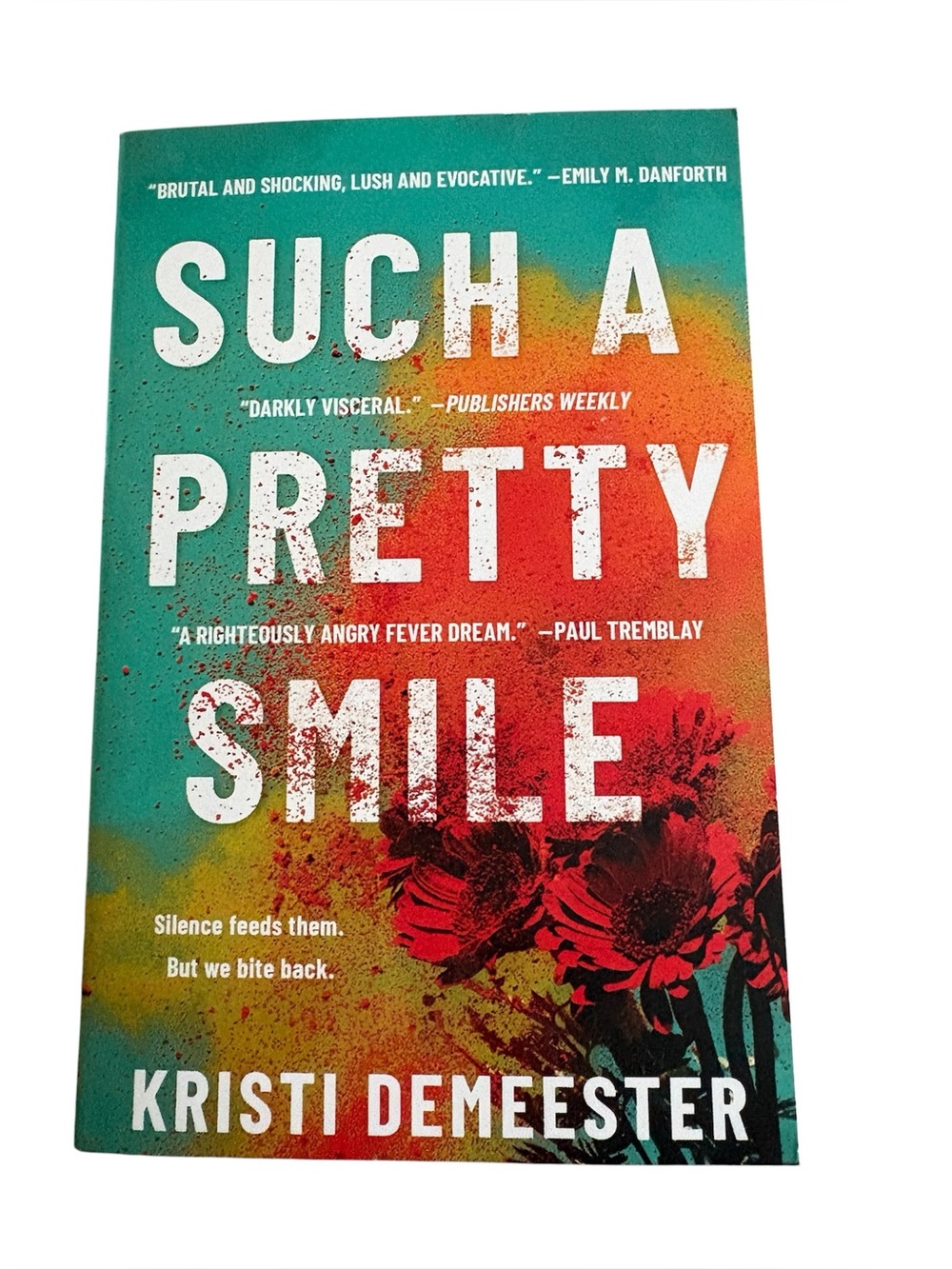 5for20 Such a Pretty Smile by Kristi DeMeester - Paperback Teal & Coral Cover
